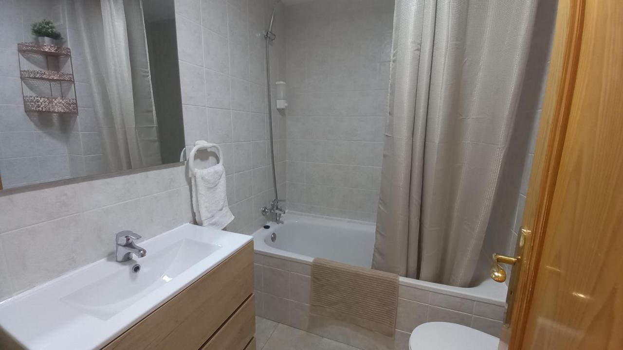 Pyros De Benas Apartment Benasque Ngoại thất bức ảnh